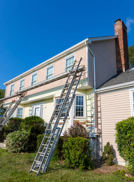 Siding Removal and Disposal in Fort Irwin, CA